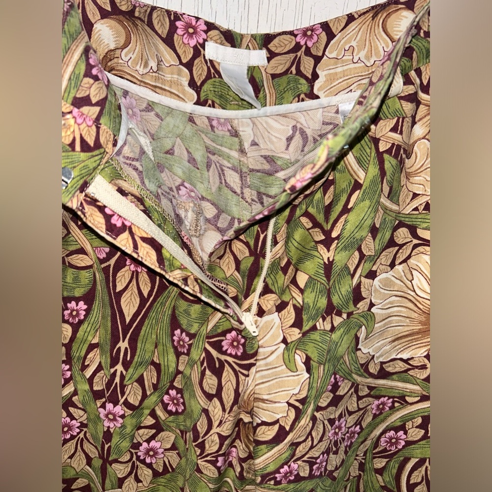 🌺BOHO Floral Slacks by H&M🌺 - Picture 4 of 10
